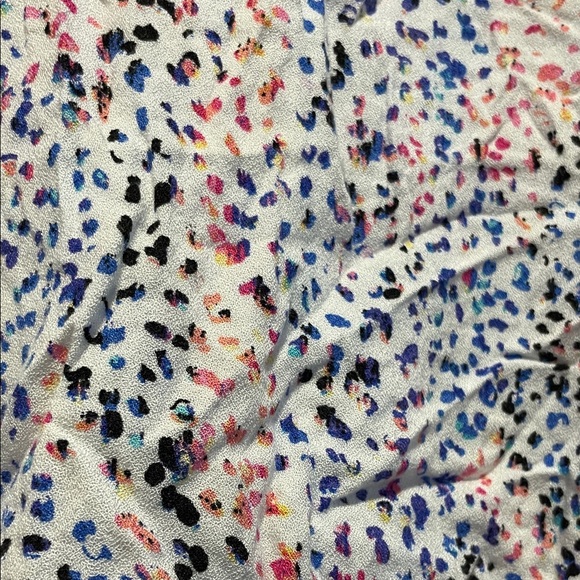 Women's Multicolor Patterned Top - Picture 2 of 3